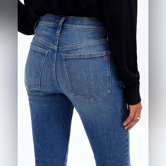 NWOT Madewell Kick Out Jeans in Medium Blue Wash, Size 25 - Picture 3 of 8